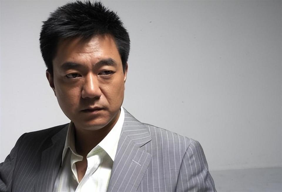 演员董勇：演了一辈子警察，没想到因太平年冯道一角再度翻红(图2)