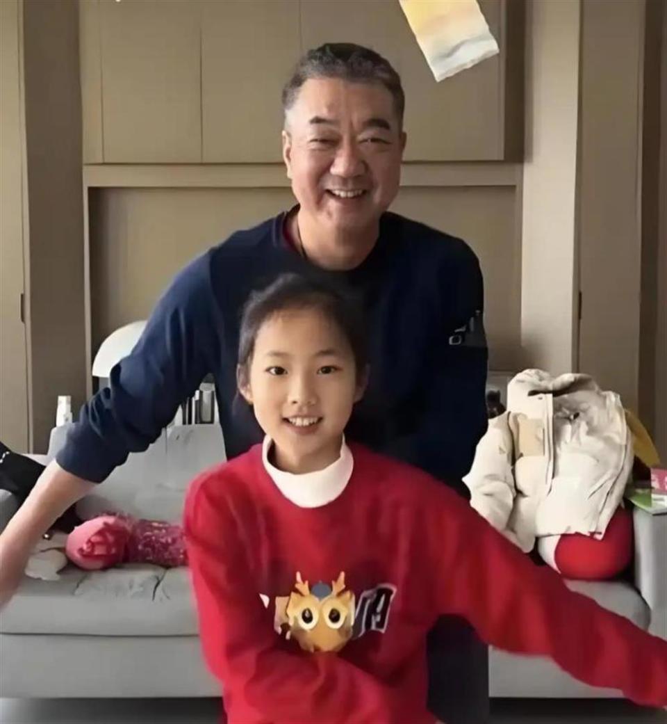 演员董勇：演了一辈子警察，没想到因太平年冯道一角再度翻红(图15)