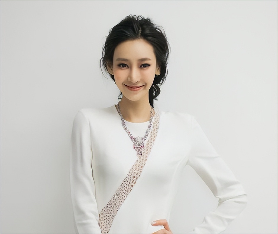 和李荣浩同居4年却惨遭抛弃,陷入抑郁多年,如今39岁仍是单身(图7) 和李荣浩同居4年却惨遭抛弃,陷入抑郁多年,如今39岁仍是单身(图7)