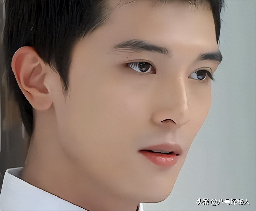 他曾抛弃杨丞琳,也伤害过唐嫣,最终却栽在1个二婚女人手上!(图9) 他曾抛弃杨丞琳,也伤害过唐嫣,最终却栽在1个二婚女人手上!(图9)