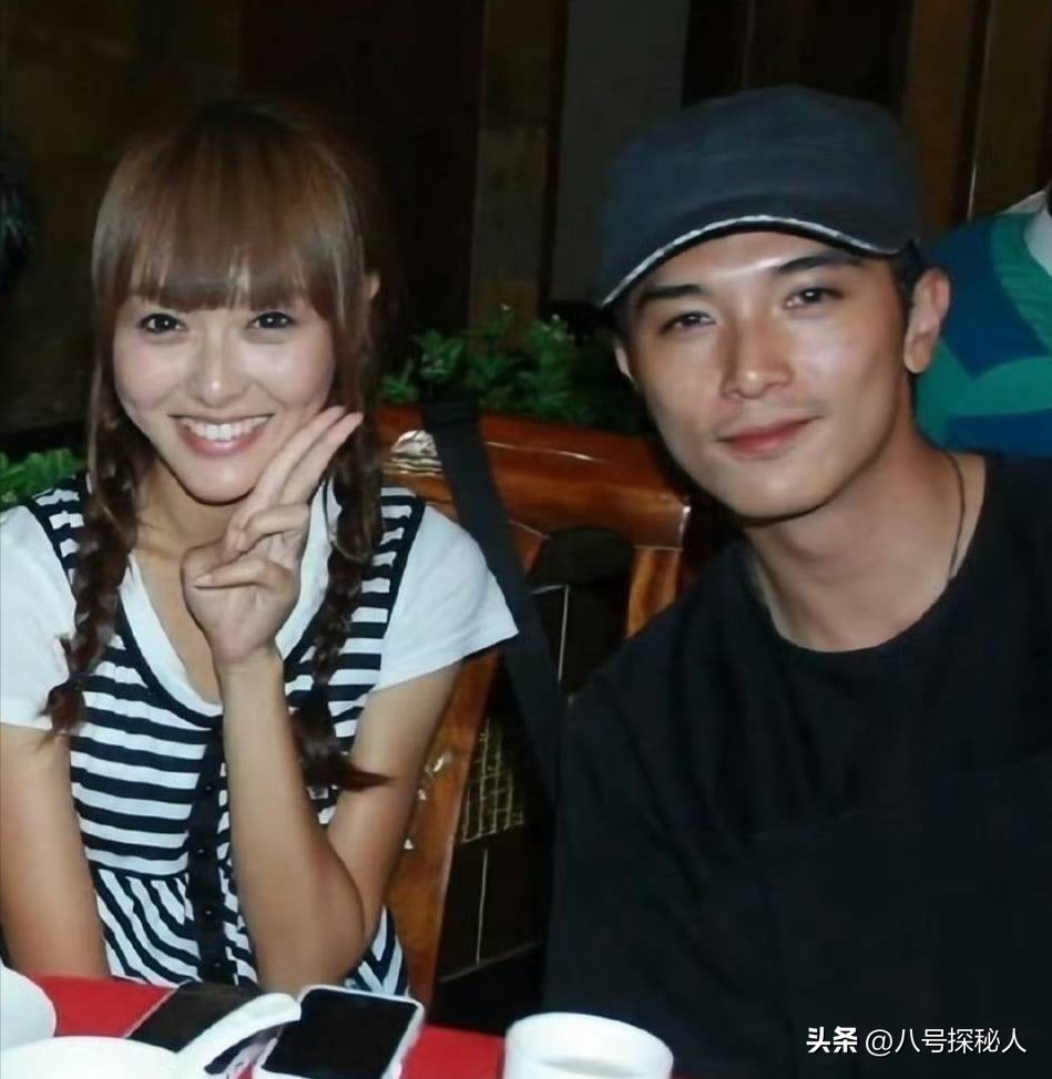 他曾抛弃杨丞琳,也伤害过唐嫣,最终却栽在1个二婚女人手上!(图12) 他曾抛弃杨丞琳,也伤害过唐嫣,最终却栽在1个二婚女人手上!(图12)