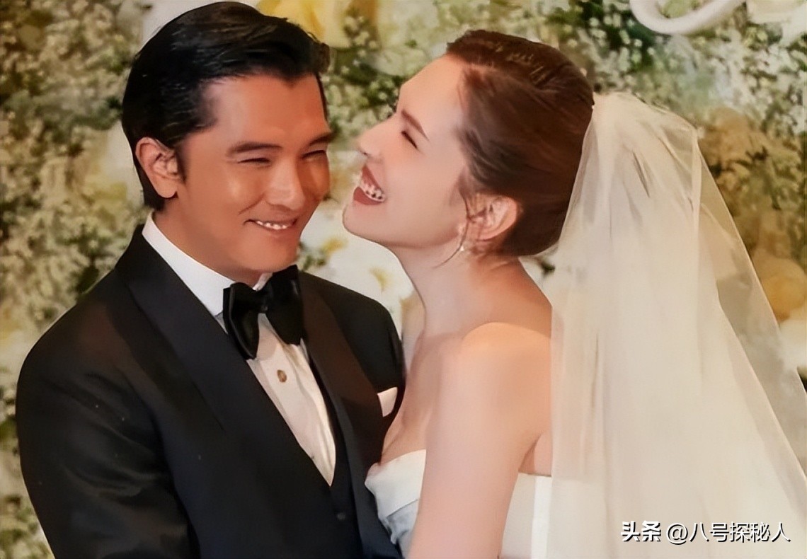 他曾抛弃杨丞琳,也伤害过唐嫣,最终却栽在1个二婚女人手上!(图28) 他曾抛弃杨丞琳,也伤害过唐嫣,最终却栽在1个二婚女人手上!(图28)