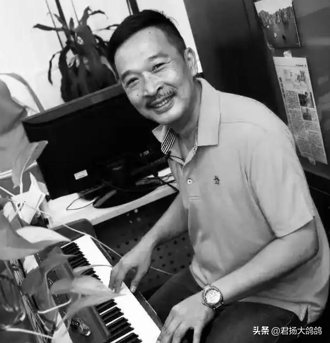 剧里是TVB御用烂仔演员,现实却是隐形老板,57岁因脑出血去世(图23) 剧里是TVB御用烂仔演员,现实却是隐形老板,57岁因脑出血去世(图23)